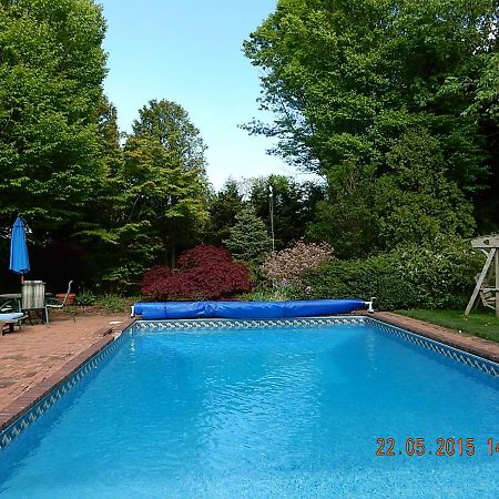 A Butlers Manor Bed & Breakfast Southampton Exterior foto