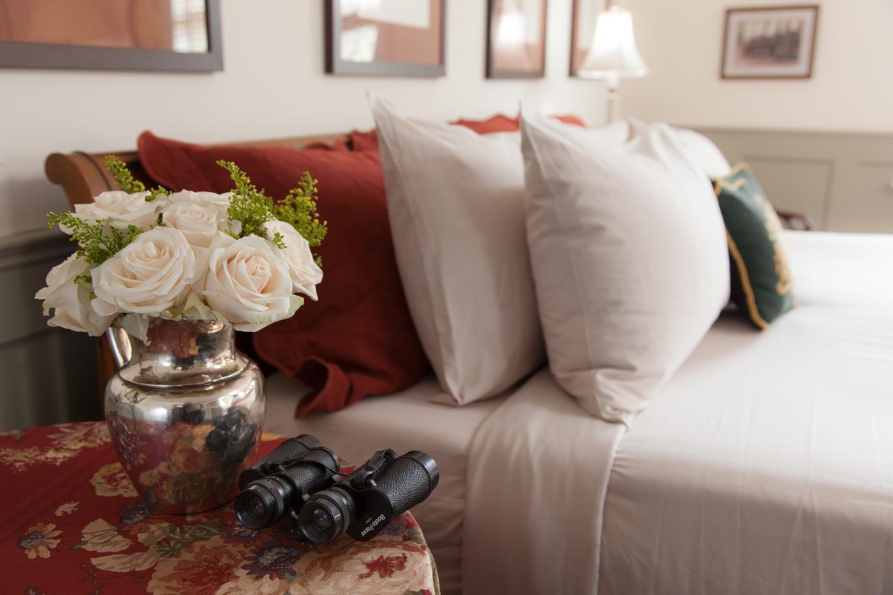 A Butlers Manor Bed & Breakfast Southampton Exterior foto